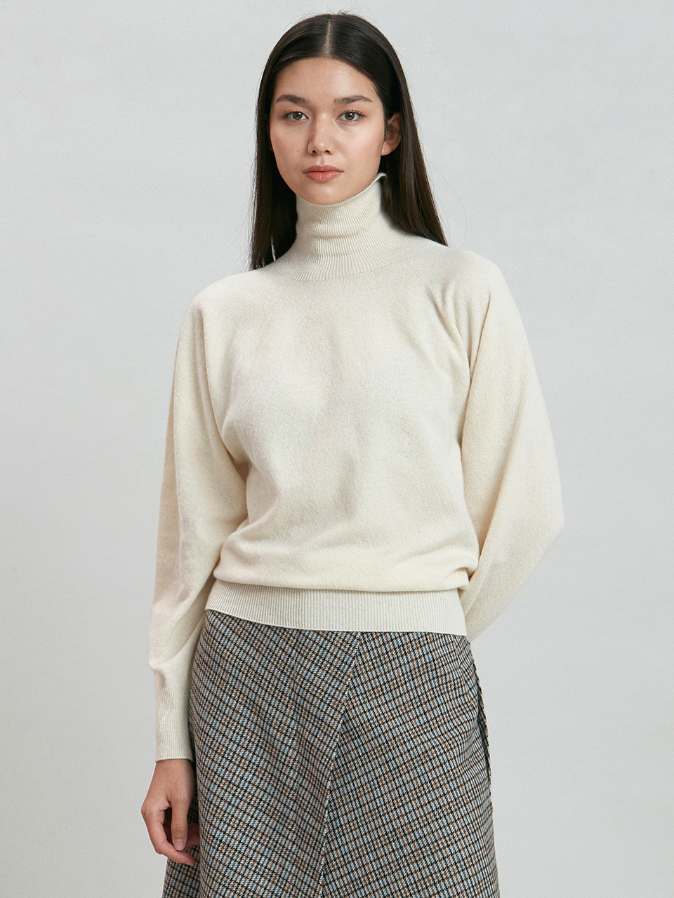 cashmere slit pola knit (light beige)