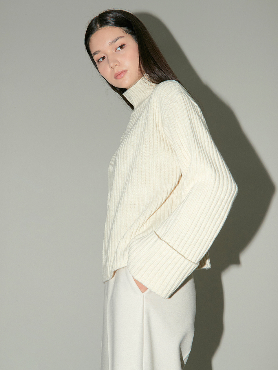 wool roll up knit (ivory)
