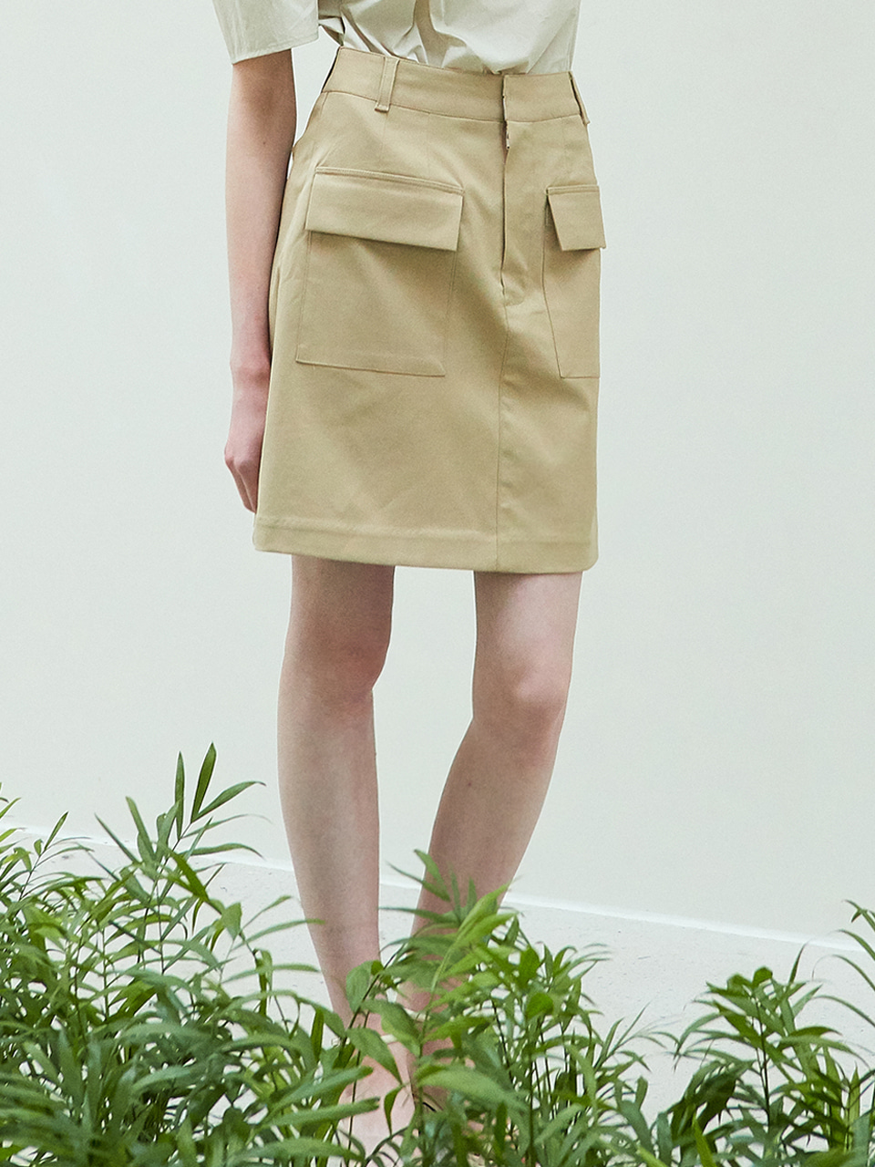 pocket mini skirt (beige)