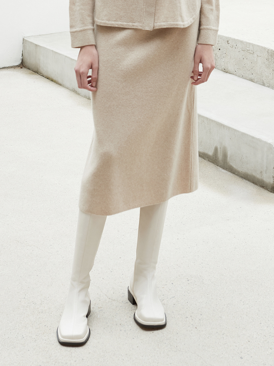 cashmere knit skirt (beige)