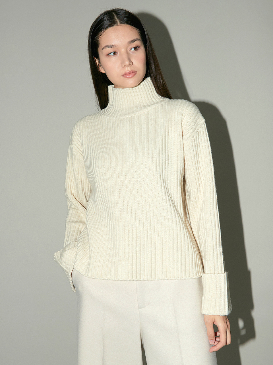 wool roll up knit (ivory)